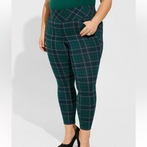 NWTs pull on pocket pixie leggings